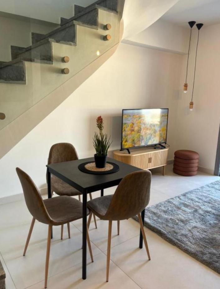 Luxury Maisonette With Shared Pool 雅典 外观 照片
